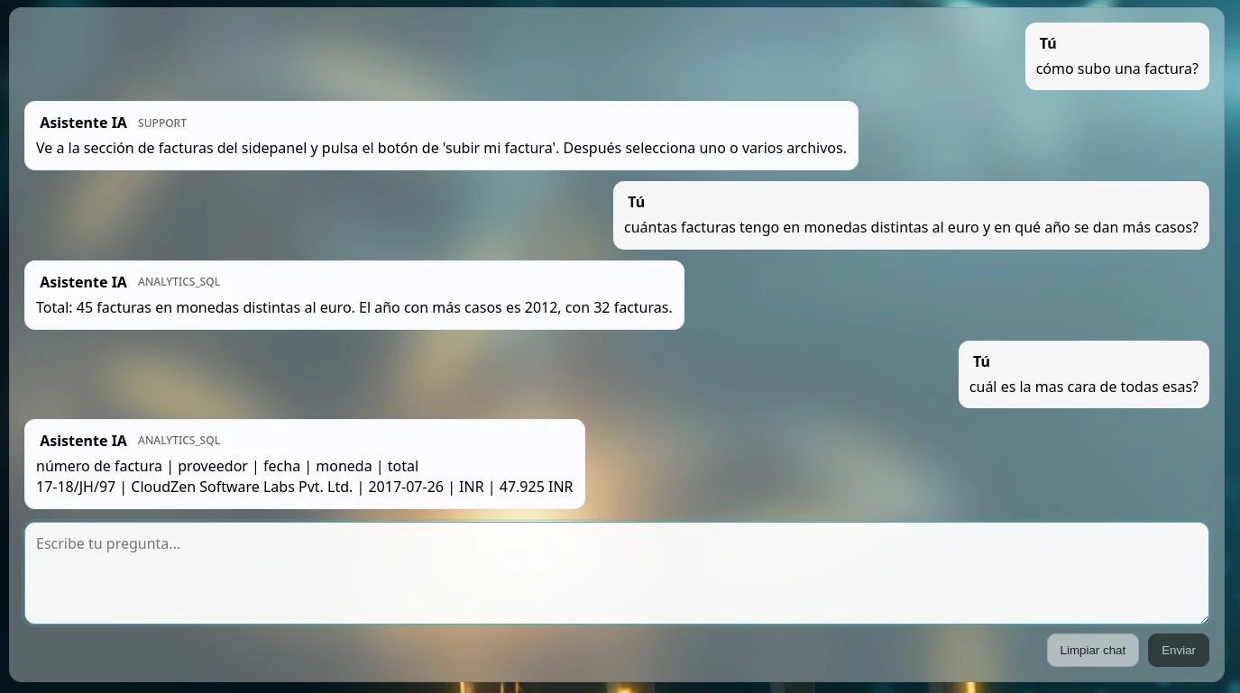 Asistente IA real de ApexInvoicer respondiendo consultas sobre las facturas y manteniendo el contexto de la conversación